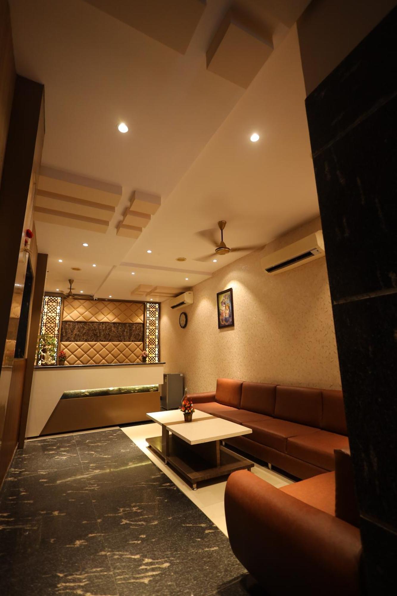 Hotel Bhagyaraj Palace A Luxury Hotel Keshavpuram 坎普尔 外观 照片