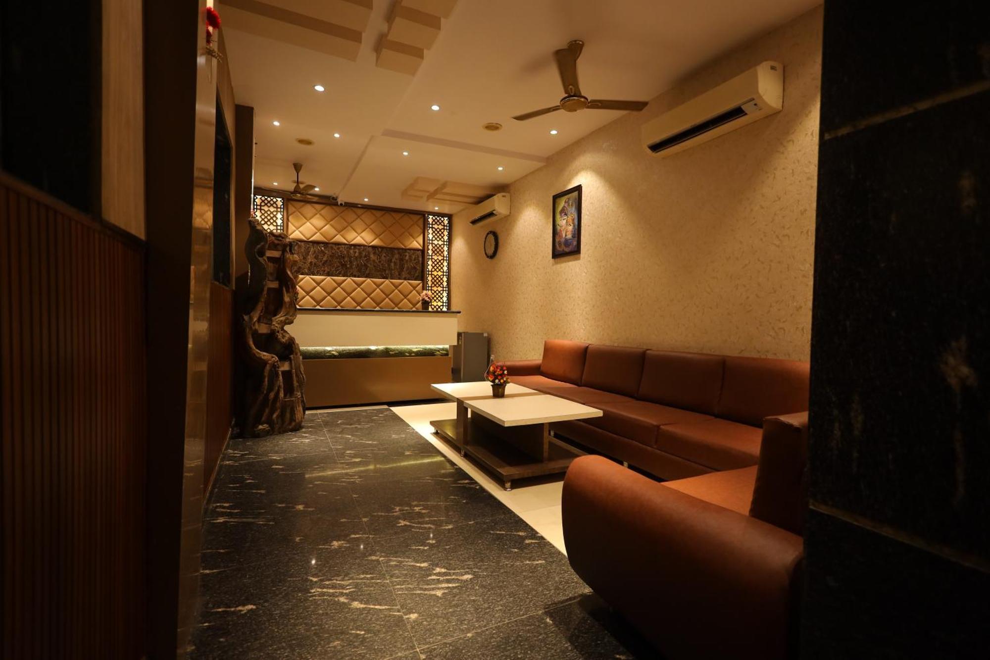 Hotel Bhagyaraj Palace A Luxury Hotel Keshavpuram 坎普尔 外观 照片