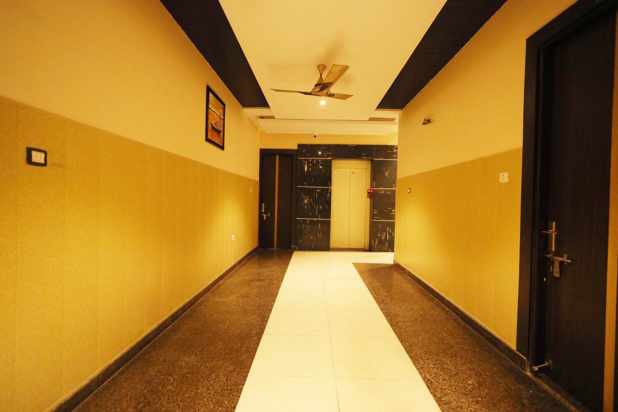 Hotel Bhagyaraj Palace A Luxury Hotel Keshavpuram 坎普尔 外观 照片